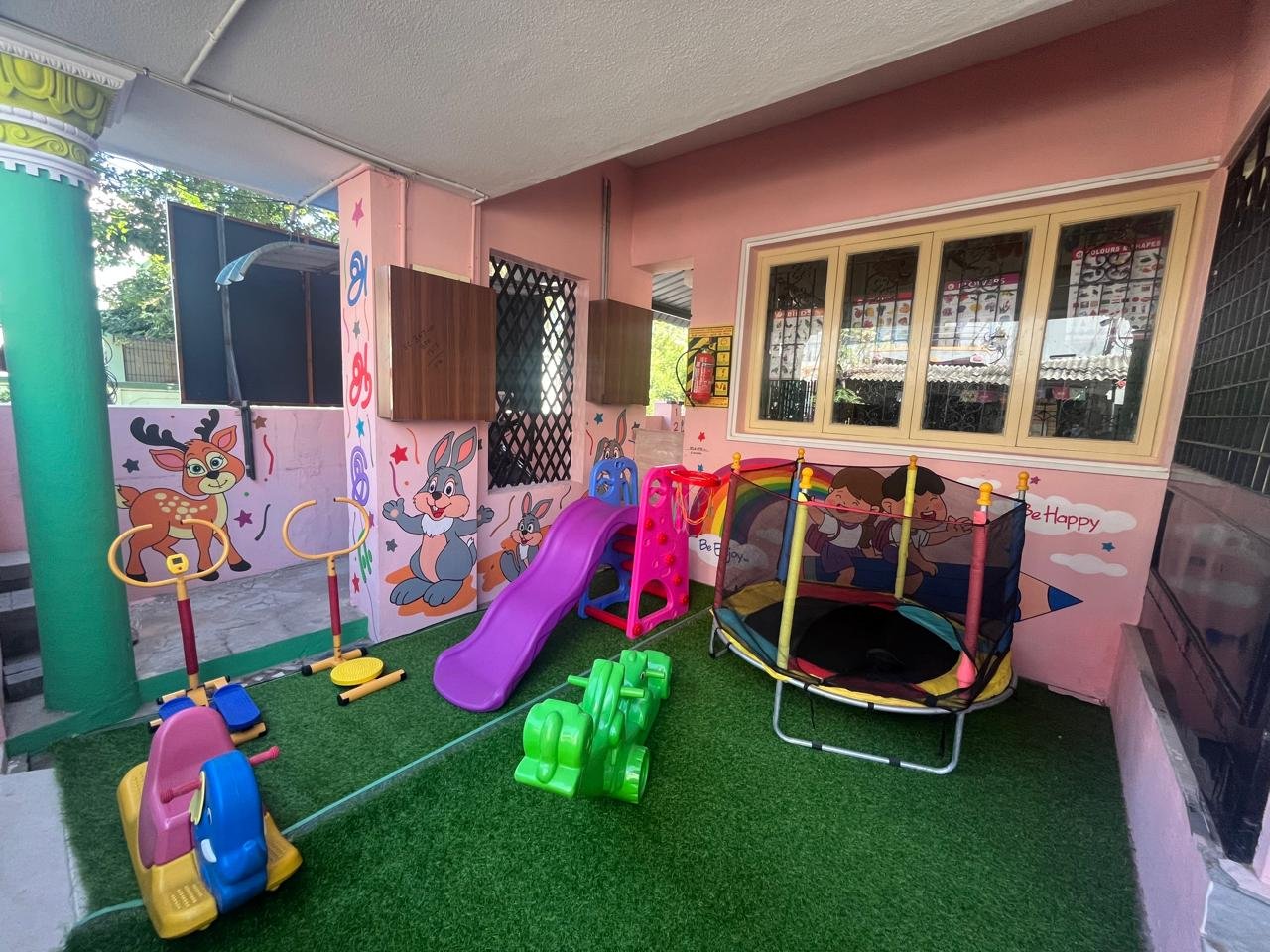 Covered turf outdoor play area Salem